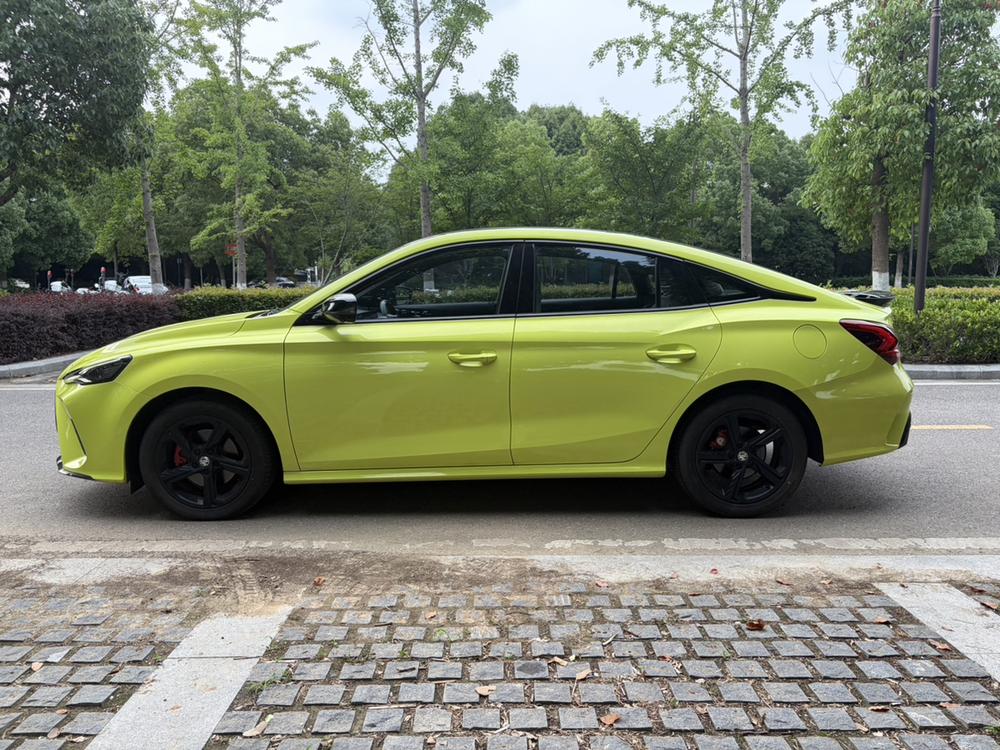 MG 5 Scorpio 2022 car image #4