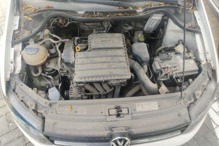 Volkswagen Polo 2018 car image #18