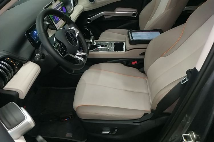 BYD Yuan Plus 2024 #15 BYD Yuan Plus 2024 car image #15