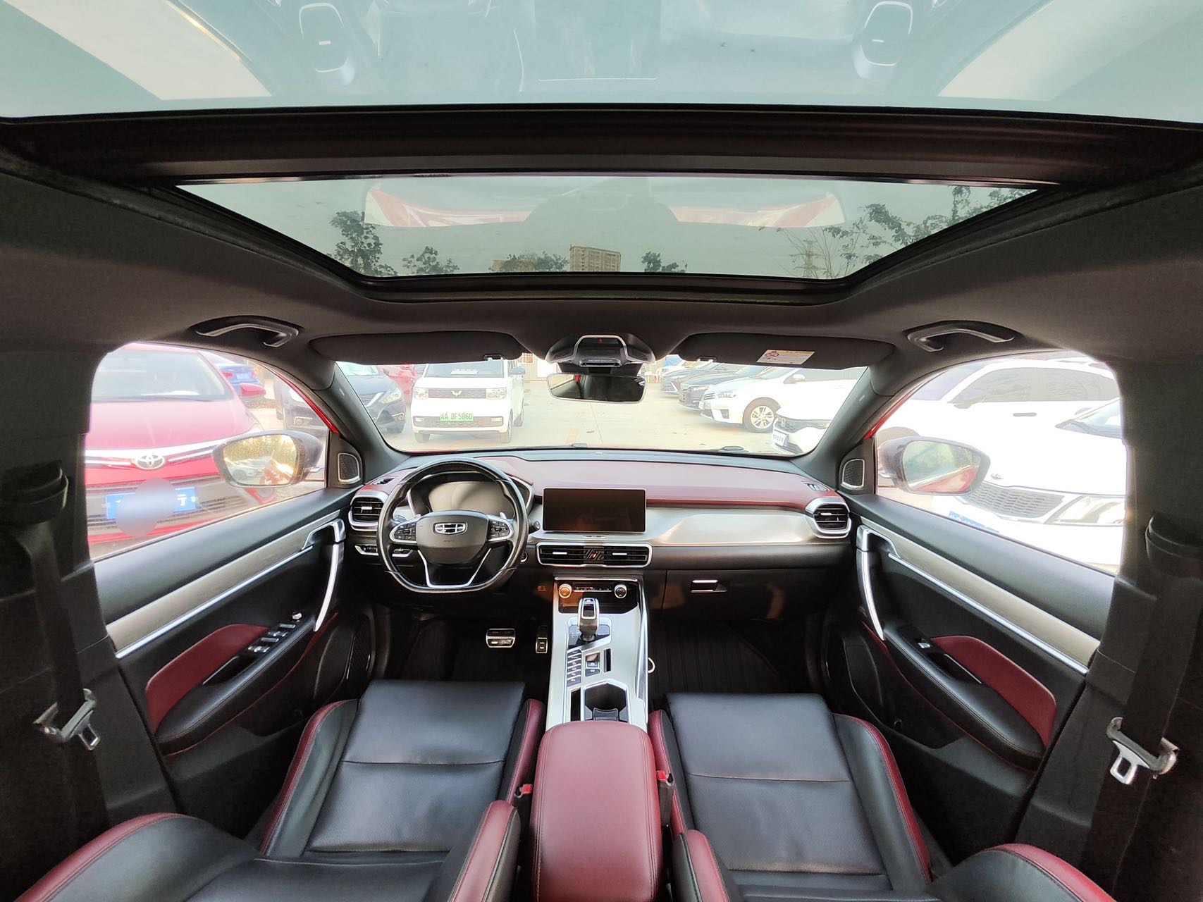 GEELY Coolray 2019 изображение автомобиля #5