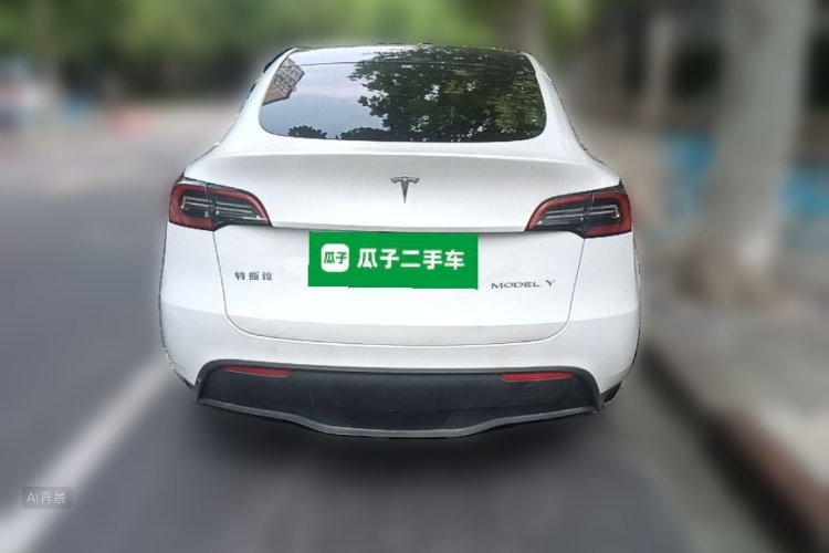 Tesla Model Y 2024 #6 Tesla Model Y 2024 car image #6