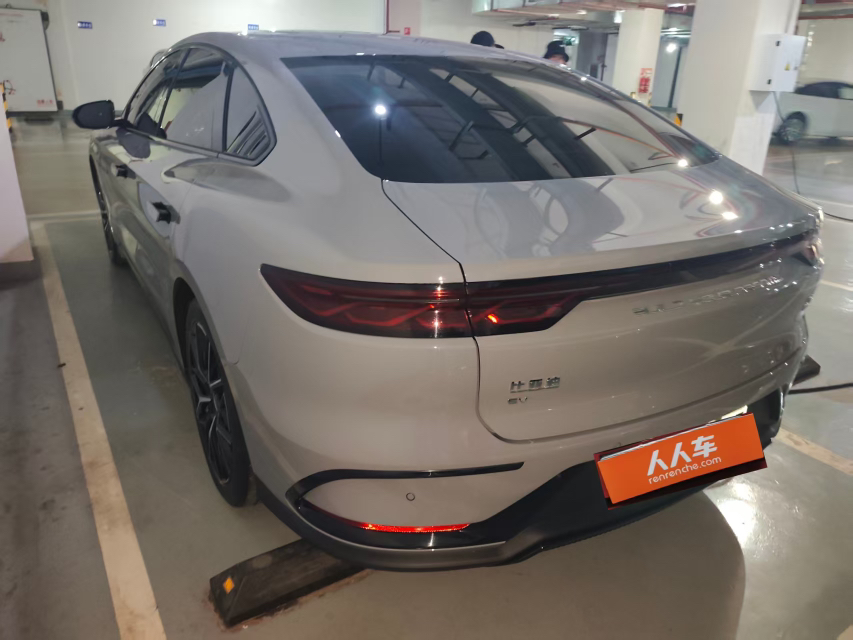 BYD Han 2024 car image #7