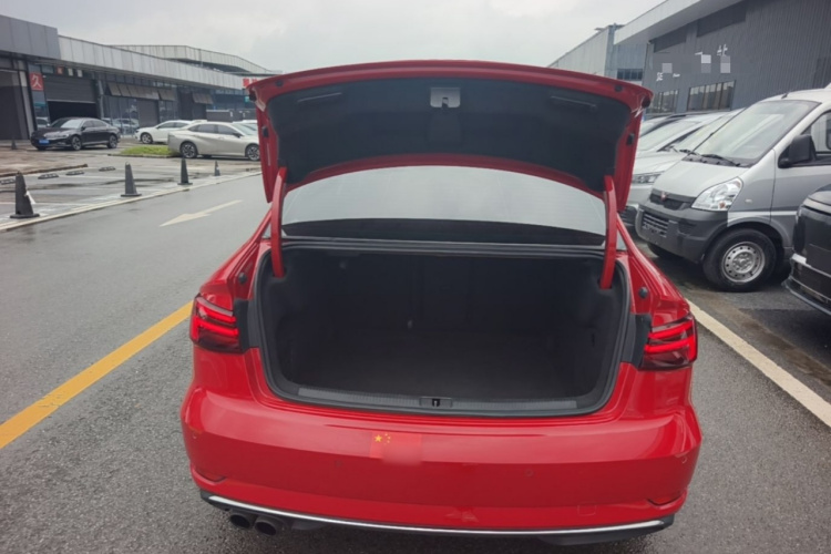 Audi A3 2019 immagine di auto #19