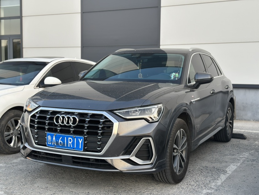 Audi Q3 2020 car image 