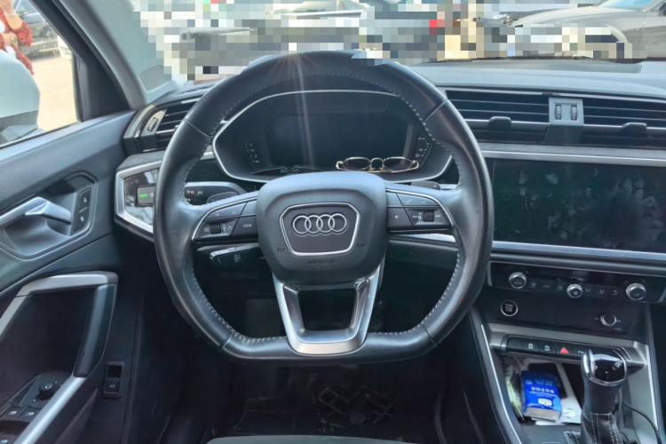 Audi Q3 2021 #15 Audi Q3 2021 car image #15