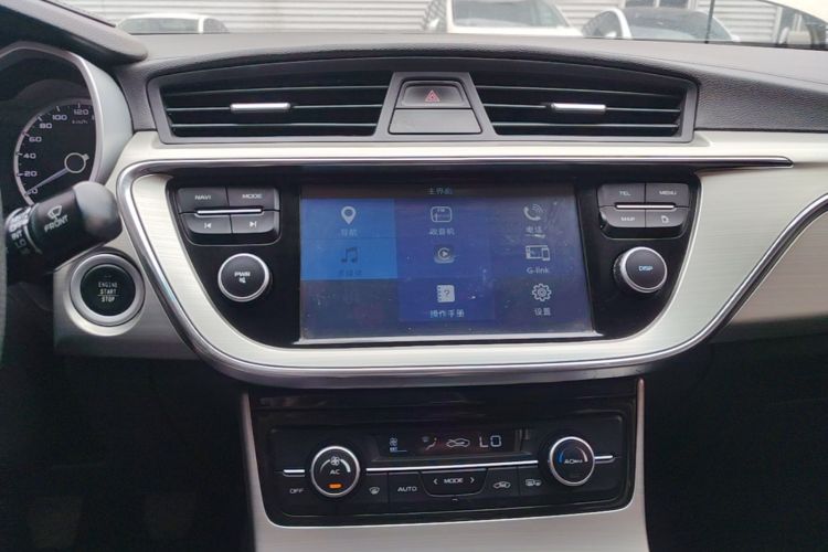 GEELY Emgrand GL 2017 car image #13
