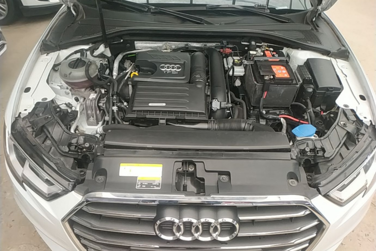 Audi A3 2019 صورة سيارة #20