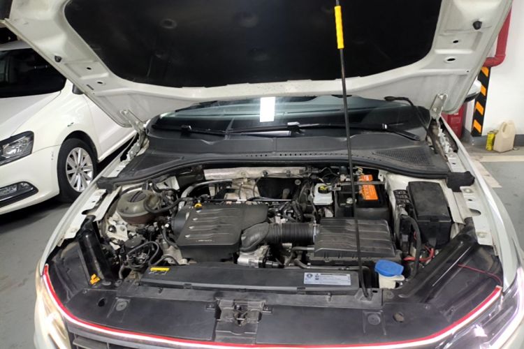 Volkswagen Bora 2019 #20 Volkswagen Bora 2019 car image #20
