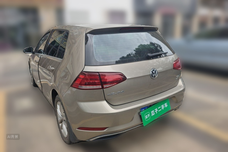 Volkswagen Golf 2019 car image #5