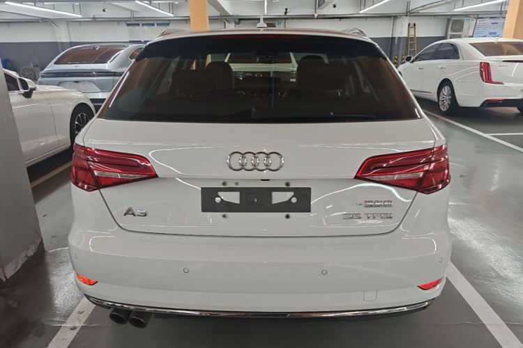 Audi A3 2018 car image #6