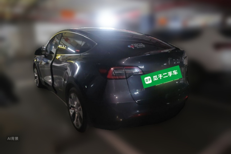 Tesla Model Y 2022 immagine di auto #5