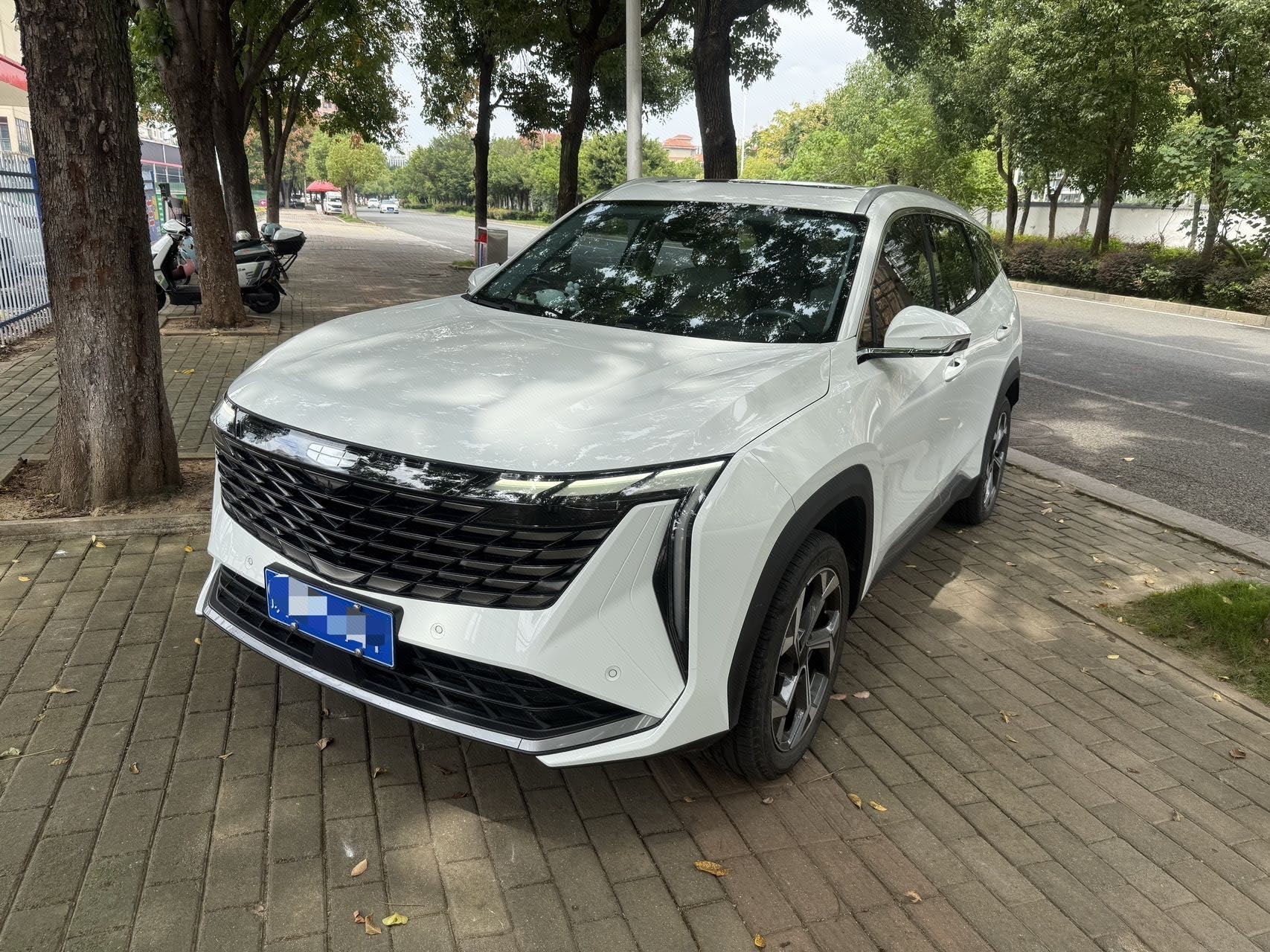 GEELY Boyue L 2023 car image 