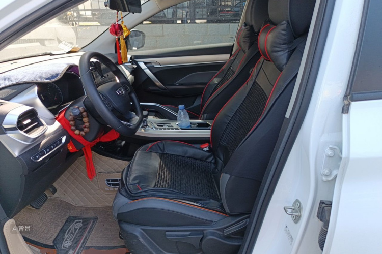 GEELY Coolray 2025 image de voiture #17