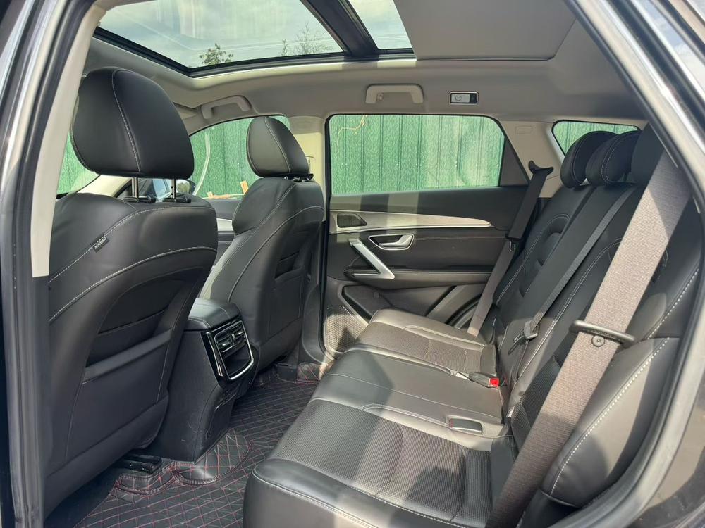 Jetour X70 PLUS 2022 car image #9