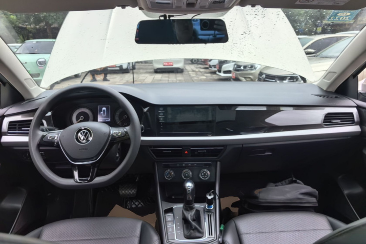 Volkswagen Lavida 2020 #10 Volkswagen Lavida 2020 car image #10