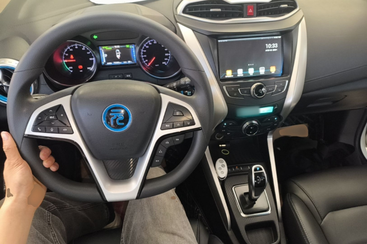 BYD Yuan New Energy 2019 #10 BYD Yuan New Energy 2019 car image #10