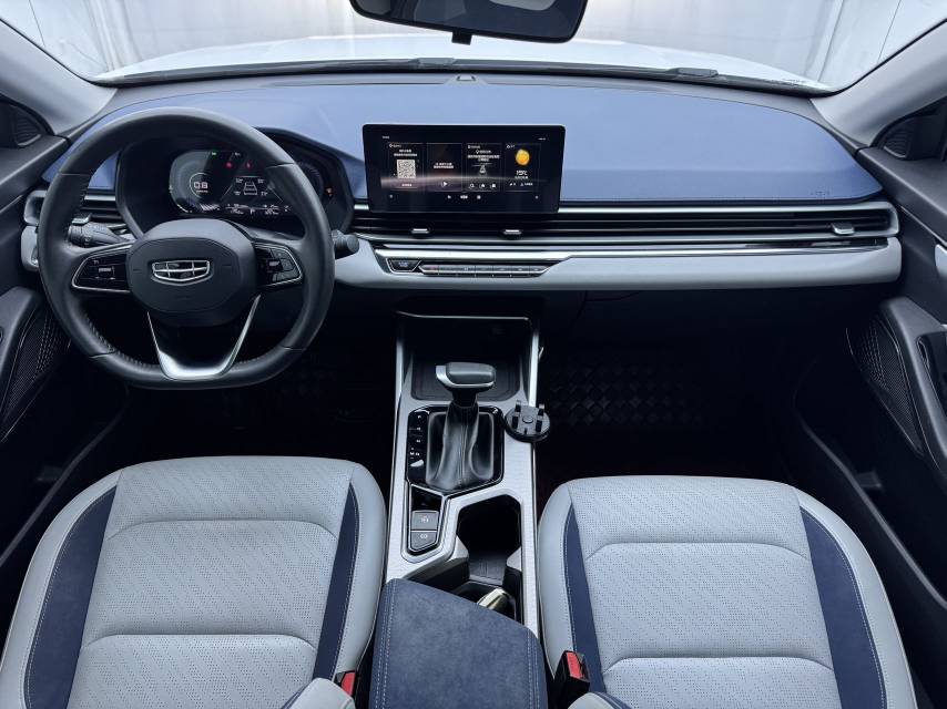 GEELY Emgrand 2022 #12 GEELY Emgrand 2022 image de voiture #12