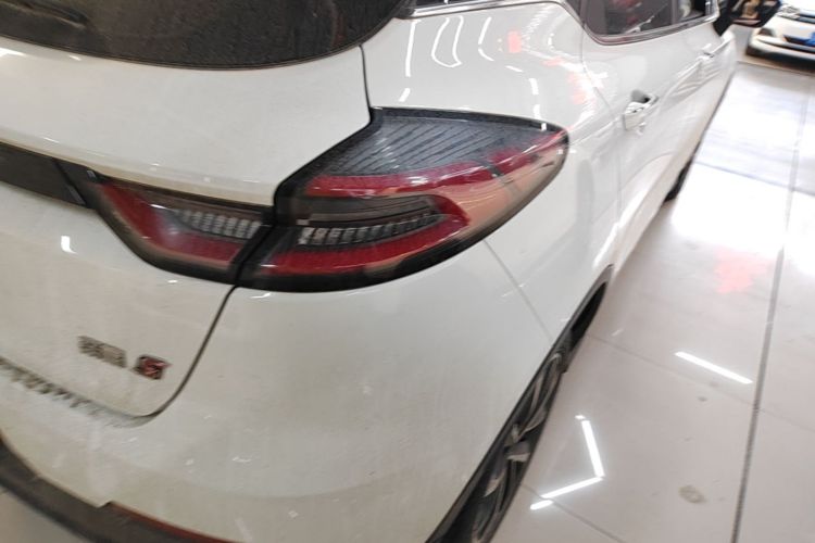 GEELY Emgrand S 2023 car image #8