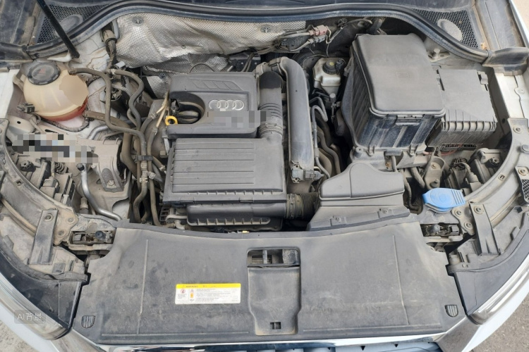 Audi Q3 2019 car image #22
