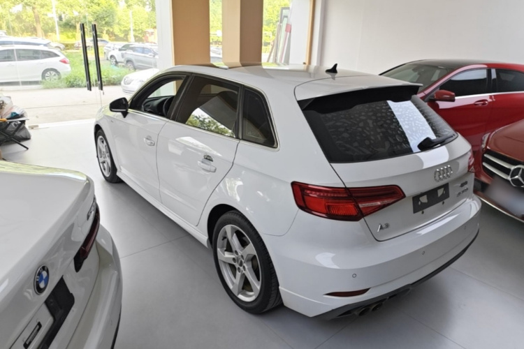 Audi A3 2019 #5 Audi A3 2019 car image #5