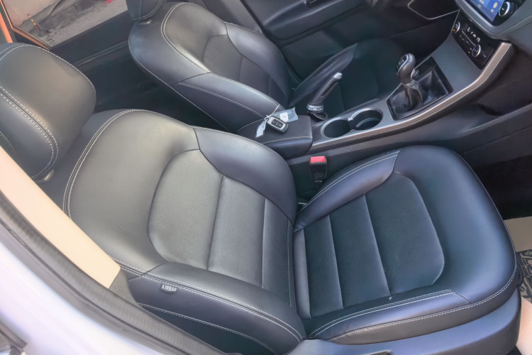 GEELY Emgrand GS 2018 car image #27