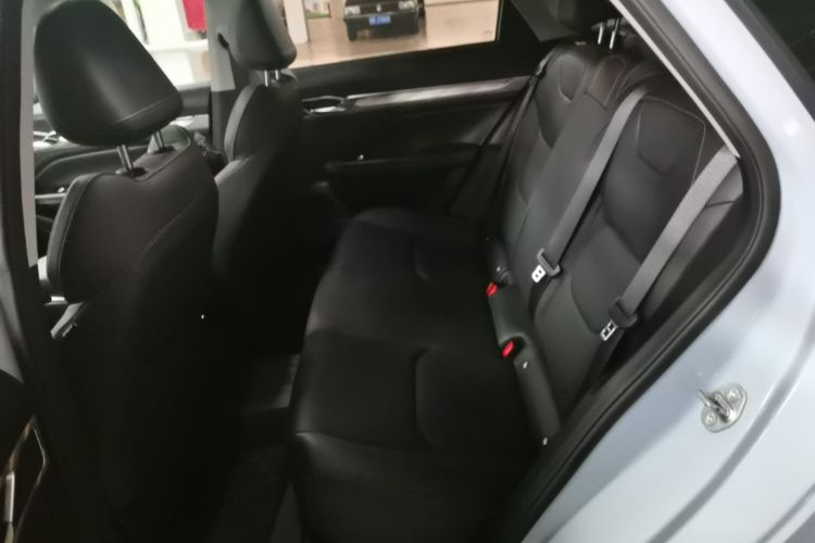 GEELY Emgrand L HiP 2024 صورة سيارة #17