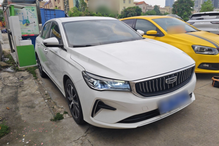 GEELY Emgrand 2022 #4 GEELY Emgrand 2022 car image #4