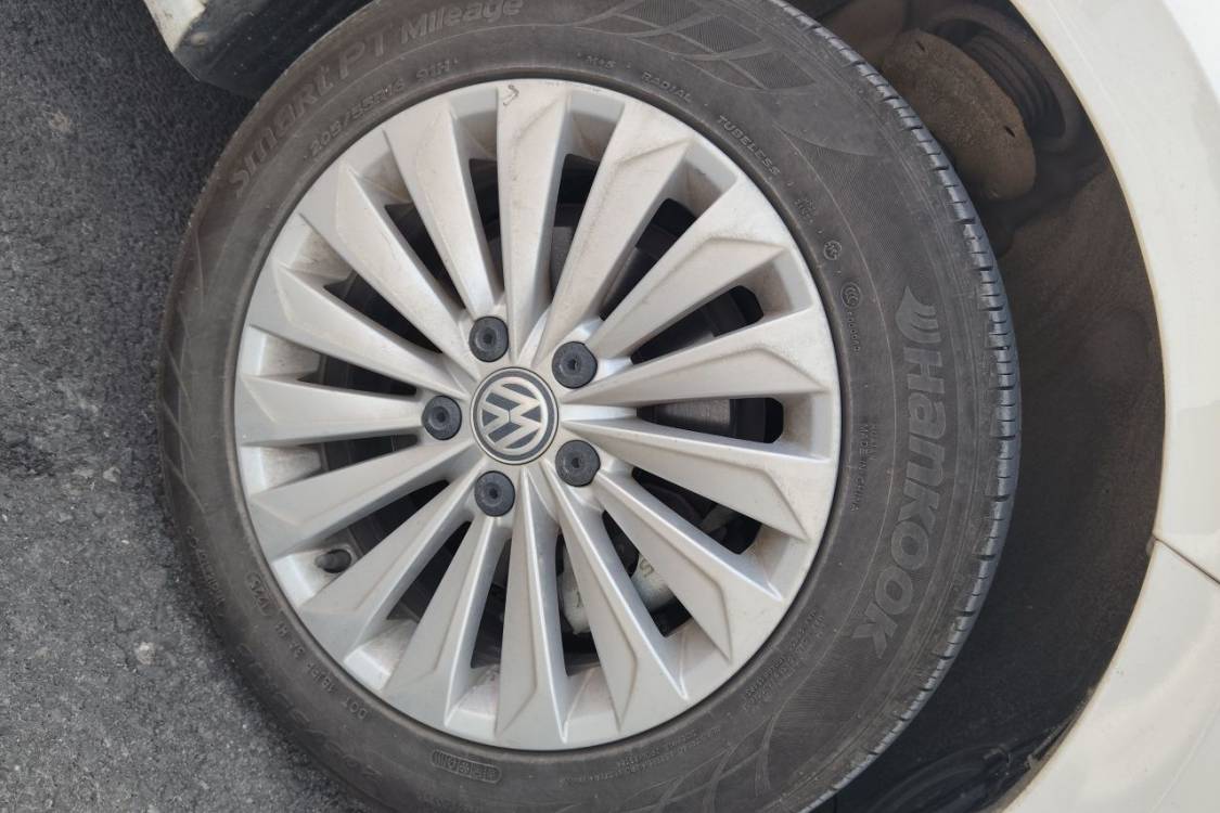 Volkswagen Lavida 2019 #9 Volkswagen Lavida 2019 car image #9