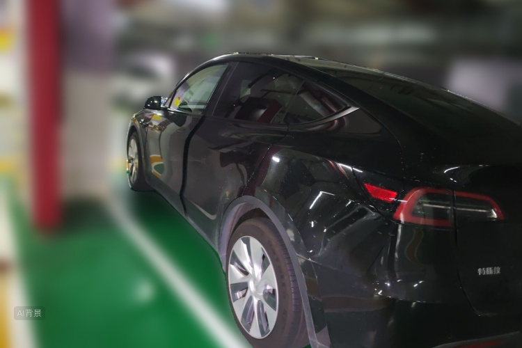 Tesla Model Y 2022 #5 Tesla Model Y 2022 car image #5