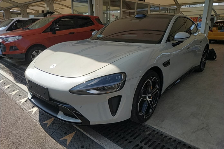 MI SU7 2025 car image #2