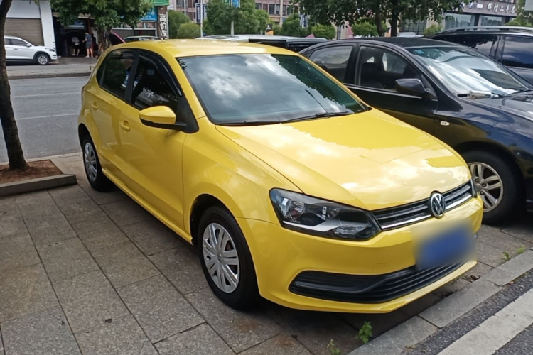 Volkswagen Polo 2017 car image #4