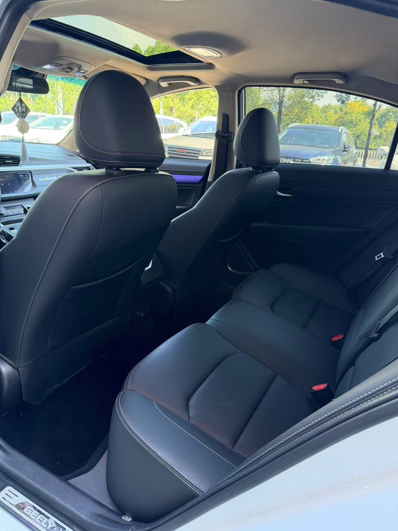 GEELY Emgrand 2019 #6 GEELY Emgrand 2019 car image #6
