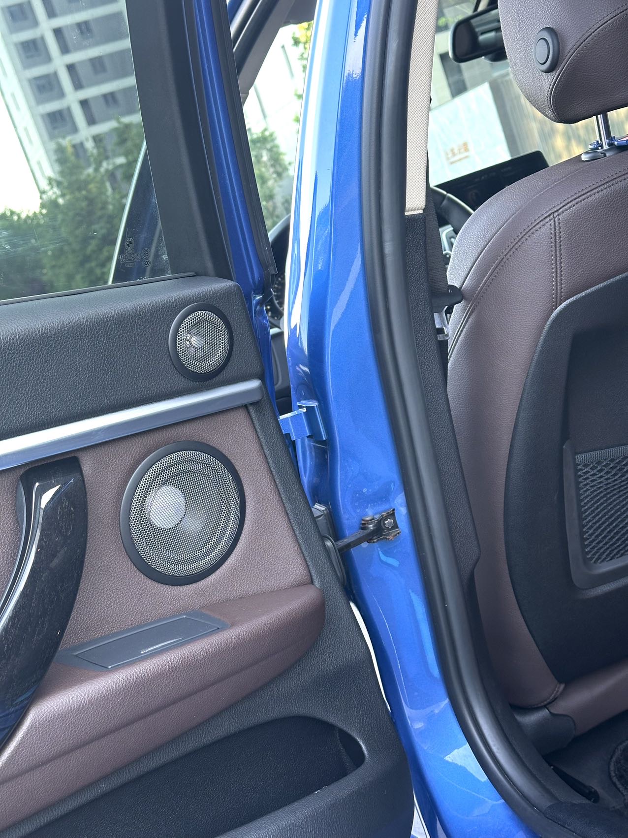BMW 3 Series 2019 car image #7