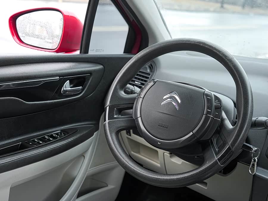 Citroen C-Quatre 2012 car image #33