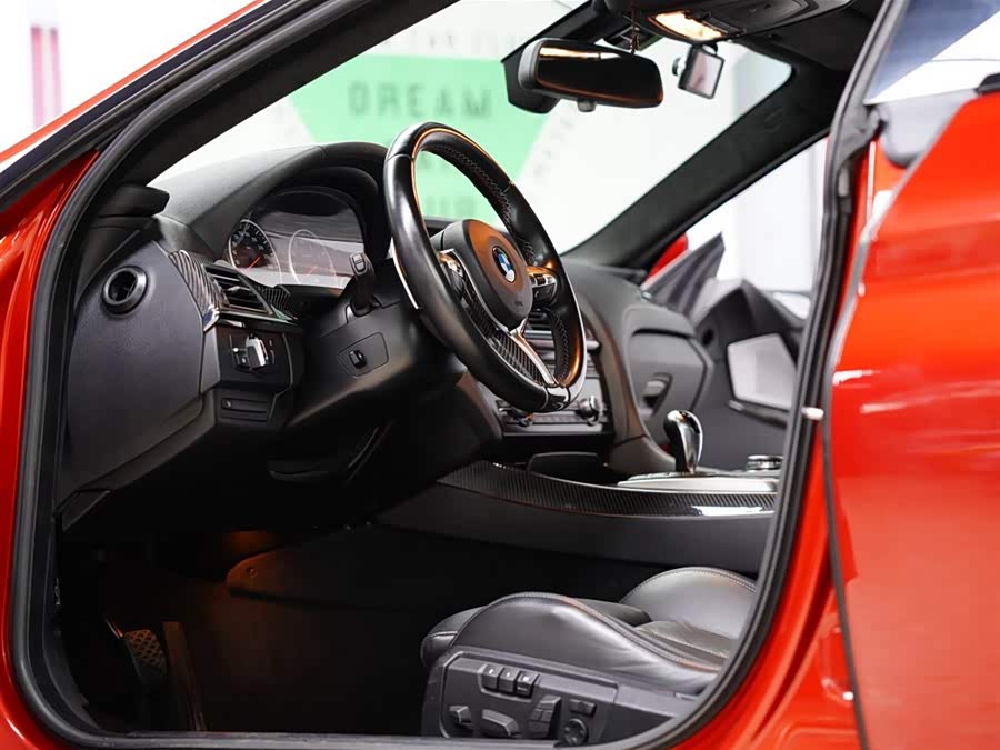 BMW M6 2016 car image #33