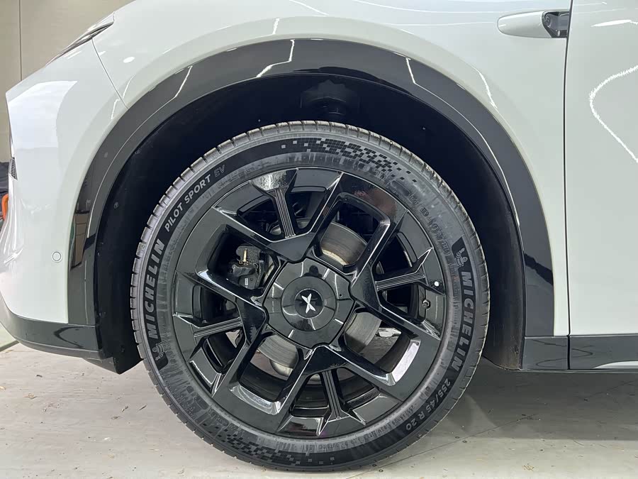 Xpeng G7 2025 immagine di auto #33