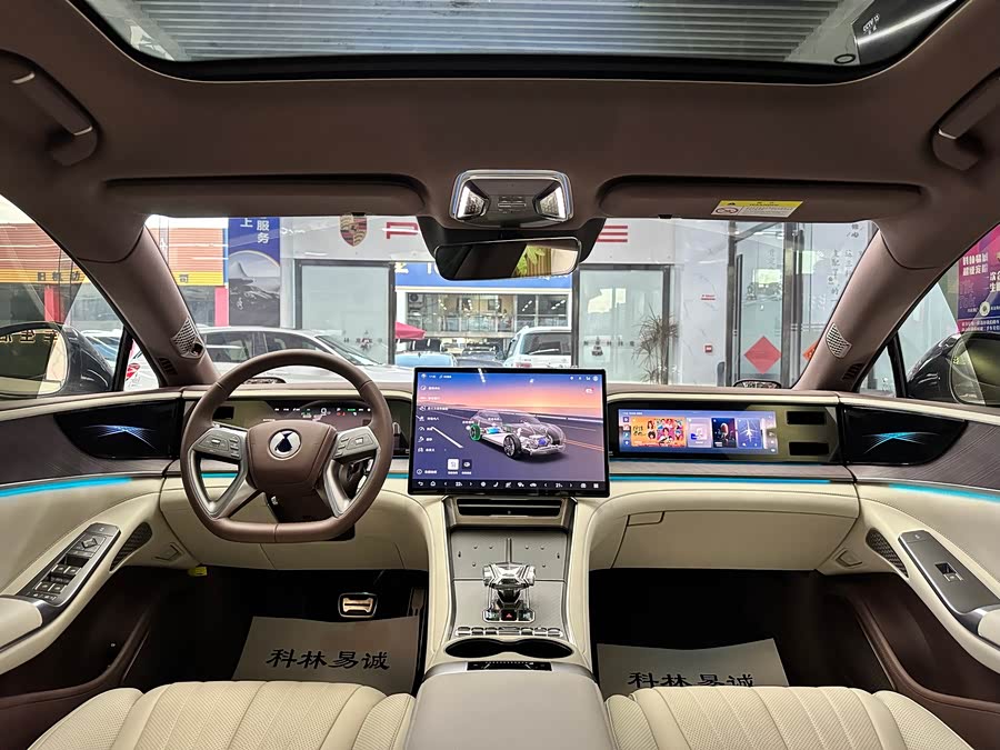 Denza Z9GT 2025 immagine di auto #33