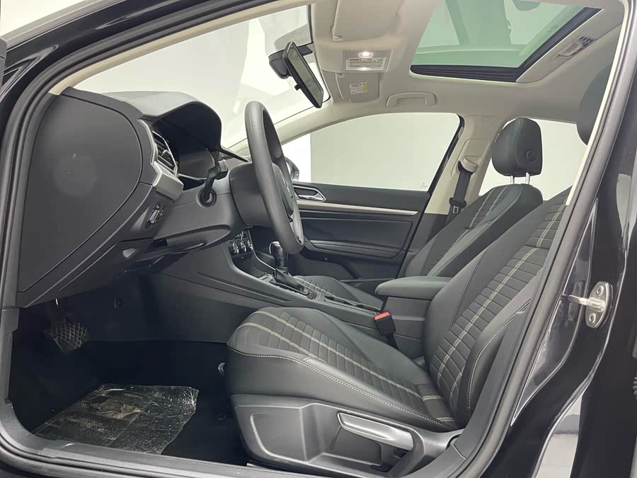 Volkswagen Lavida 2022 car image #33