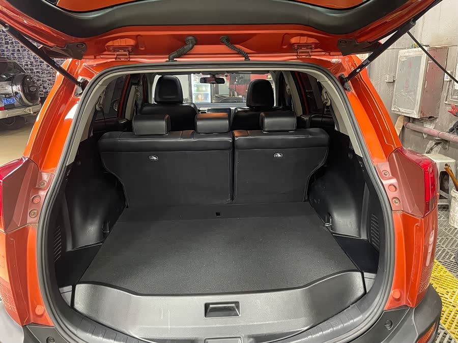 Toyota RAV4 2013 car image #33