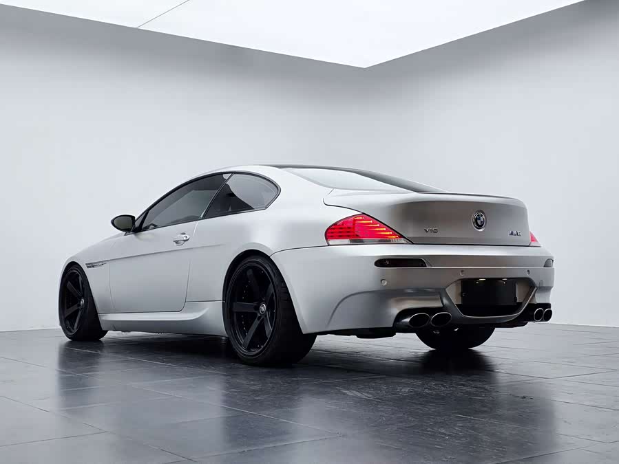 BMW M6 2007 #33 BMW M6 2007 car image #33