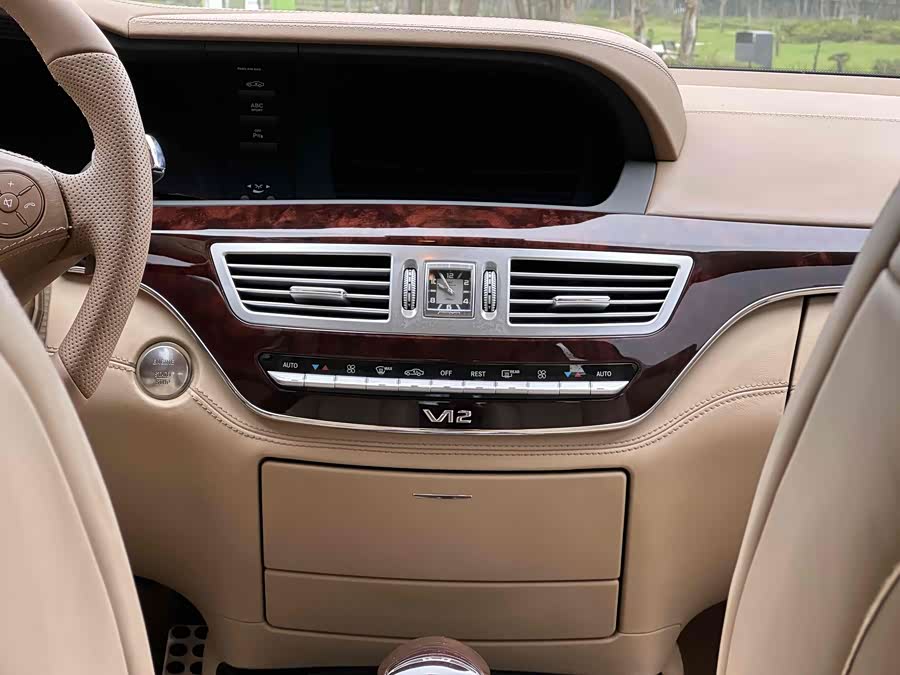 Mercedes-Benz S AMG 2013 #33 Mercedes-Benz S AMG 2013 изображение автомобиля #33