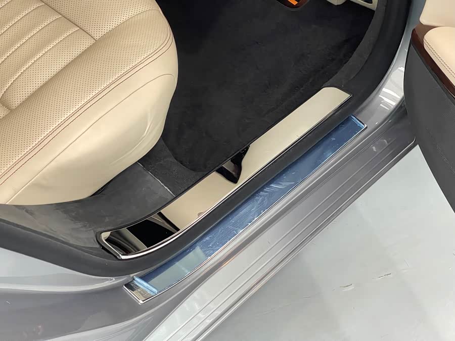 Mercedes-Benz S Class 2015 immagine di auto #33