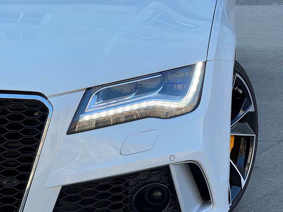 Audi S7 2013 car image #33