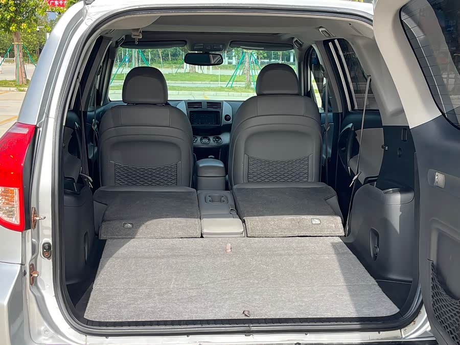 Toyota RAV4 (Imported) 2008 #33 Toyota RAV4 (Imported) 2008 image de voiture #33