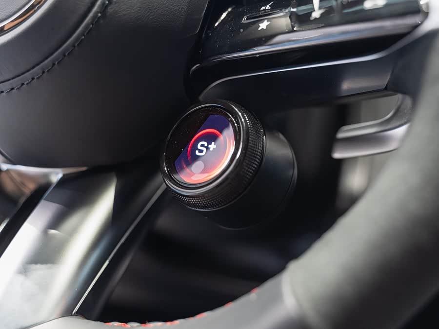 Mercedes-Benz S AMG New Energy 2024 صورة سيارة #33