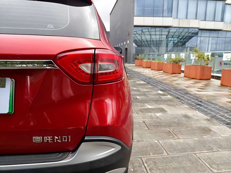 哪吒汽车 哪吒N01 2021 #33 哪吒汽车 哪吒N01 2021 汽车图片 #33