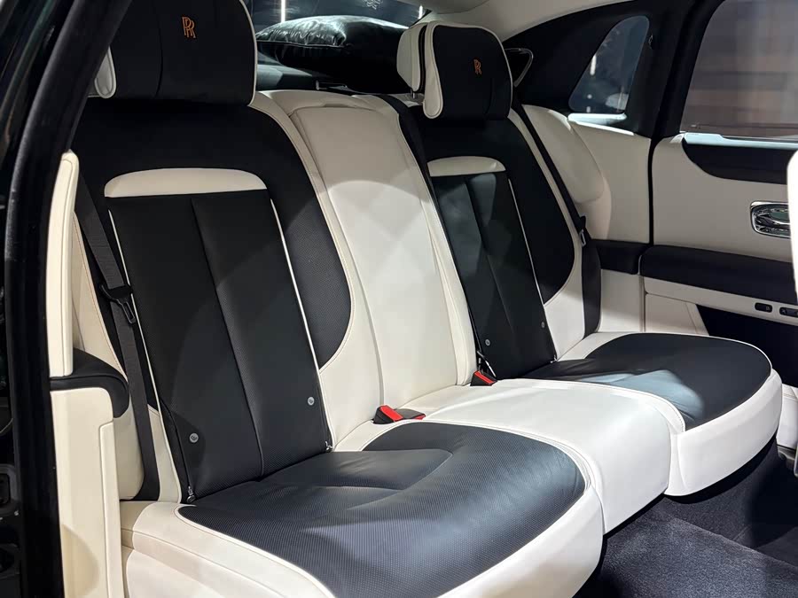 Rolls-Royce Ghost 2022 car image #33