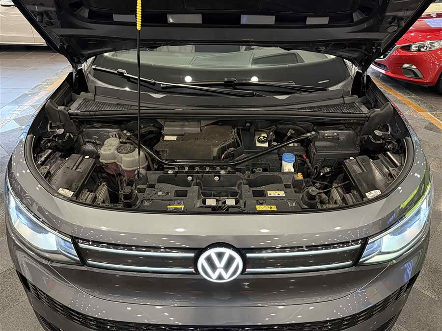 Volkswagen ID.6 X 2021 #33 Volkswagen ID.6 X 2021 car image #33