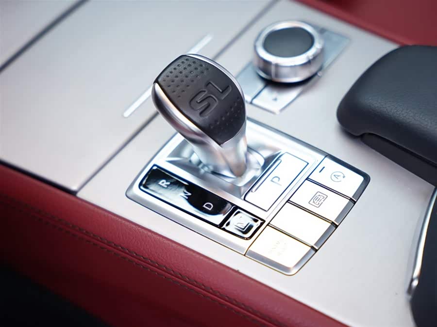 Mercedes-Benz SL Class 2017 car image #33