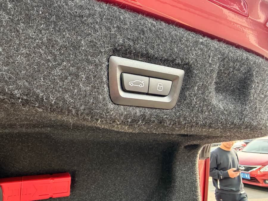 BMW i5 M60 2024 car image #33